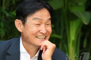 逆转捷克!崔龙洙:韩国取得了长足进步,似乎已跻身先进足球之列配图