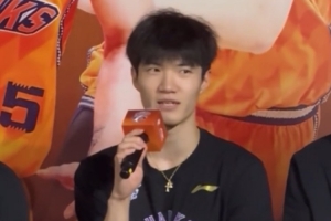 偰李永炜：弗格是生活中一个非常好的老大哥 希望他继续留在上海配图