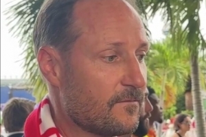 挪威王储:挪威能站在这里意义重大,我相信我们能赢下英格兰配图